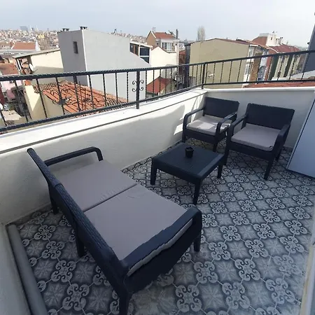 Apartment Balat Homes